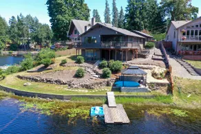 Panoramic lakefront home, Kayak, Fishing, Stargaze - Image 3