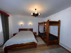 Country house, near Turda Gorge - Image 5