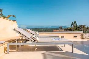 Disegno Villa - Rooftop Pool - Image 4