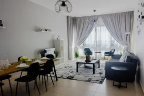 Supurb 2 Bed Apt Beach Front (City View) - Image 3