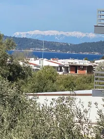 Swiss house with ocean view - Image 3