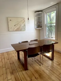 Victorian Apartment in Portland - Image 4