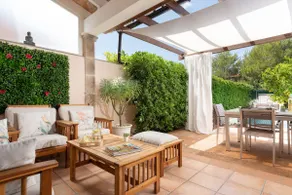 Alcúdia Retreat: Pool, Terraces & Memorable Stay - Image 2