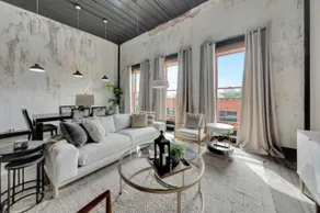 The Royal Guest Suite - Image 2