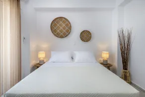 Suites 33 -1-Min Beach | 2 Bath | TV & Netflix - Image 5