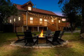 Hill Country Luxury Cabin - Image 3