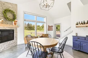 River Wine Farmhouse - Image 3
