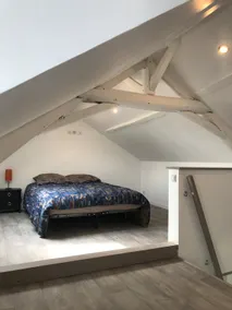 Small quiet house - Image 3