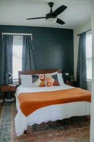 Stay a While | Warm & Cozy Bungalow - Image 2