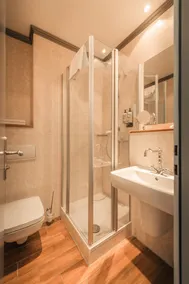 Cozy Single: Friendly Central Berlin Mitte Spot - Image 2