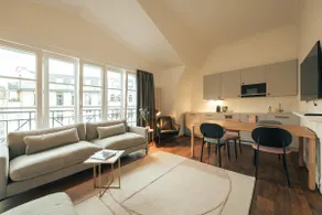 Luxe Penthouse Studio & Kitchen, near Top Museums - Image 5