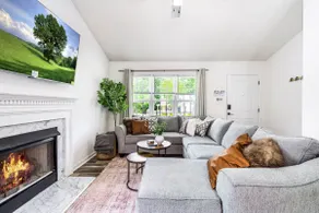 Quaint Cottage of Holly Springs - Image 2