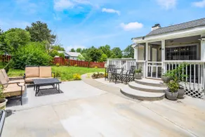 Quaint Cottage of Holly Springs - Image 3