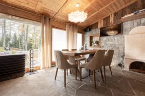 Cain Comfort Chalet - Image 5