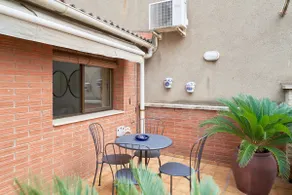 Sants-Montjuïc | Balcony | Wifi | Washing machine | TV - Image 3