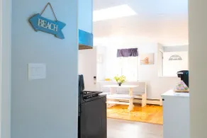 Cozy Pet Friendly Plymouth Cottage by The Beach - Image 5