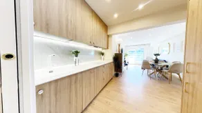 Paradise Luxurious apartment, 3 double rooms for 6 guests, 4 beds, terrace, jacuzzi, free parking, new - Image 4