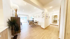 Paradise Luxurious apartment, 3 double rooms for 6 guests, 4 beds, terrace, jacuzzi, free parking, new - Image 3