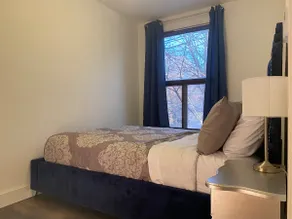 cozy one bedroom apartment  located in heart of dorval - Image 5
