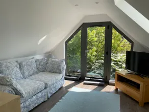 Two Acres Lodge - Image 4