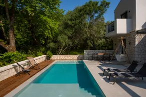 White River Villa - Image 2