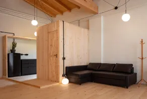 Ca' Inua, art, woods, hospitality - Image 5