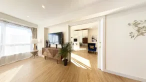 Miramar Luxurious apartment, 3 double rooms for 6 guests, free parking, terrace, new - Image 4