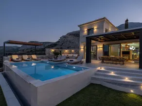 Villa Amavi - Private heated pool - Image 3
