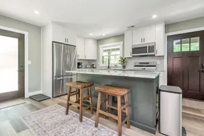 Modern 3 BR house in Belmont - Image 5