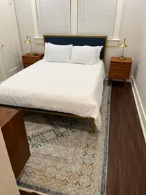 Cute Yellow craftsman van buren - Image 2