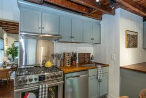 The Hideaway Cottage - Entire Home in Fox Point! - Image 5