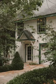 The Garden House in Oak Glen - Image 3