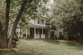 The Garden House in Oak Glen - Image 2