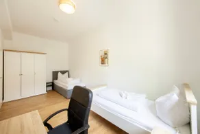 Workers Apartment in Gronau - 4 Bedrooms - 8 Single Beds - Image 5