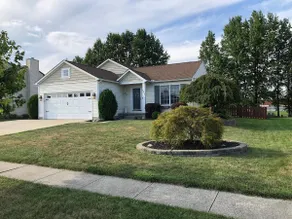 Classic home in Westerville w\ movie room & fence - Image 2