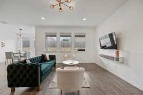 Modern and Cozy near Fort Worth | King/Queen Beds - Image 4