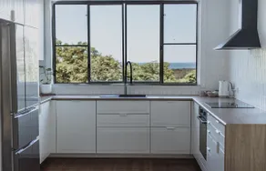 Coffs Jetty 5 Bedroom Ocean view - Image 2