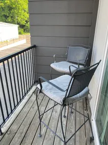 4 Bedroom-Uptown Athens Luxury Apt - Image 2