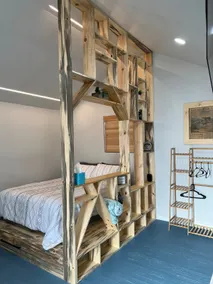 Fun studio, close to downtown, pet welcome - Image 5