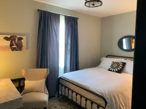 the Cows Nest - Image 2