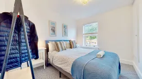 Charming 2 Bed Victorian Terrace House with Garden - Image 3