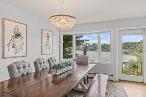 Waterfront, No Pet Fee, Fenced Yard, Close to Town and Beach - Image 5