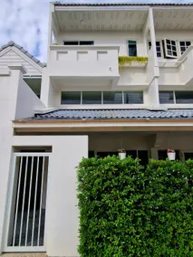 Cozy White Home - Image 5