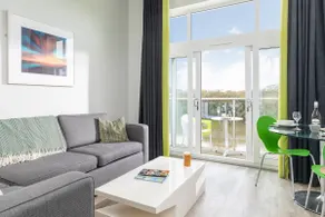 2 Berth Luxury Lakeside Apartment - Image 2