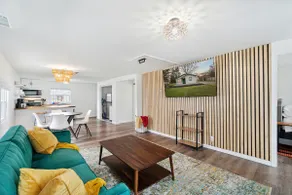 Splash of Sunshine | 2 Bed 1 Bath - Image 3