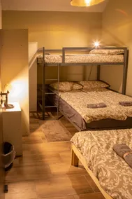 The Hearth - Sleeps 16 - Image 4