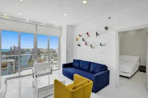 Beachwalk Resort Upper Penthouse - Image 3