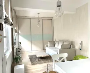 Green design Sofia top center 1 bedroom 4 people - Image 2