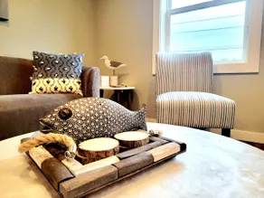 Front Street Suite - Image 5