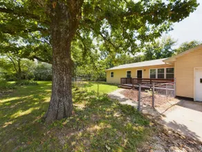 Nugget Trout House Getaway - Image 2